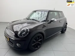 Bruin Gebruikt 2013 Mini ONE Hatchback | € 7.450 (Iets duurder)