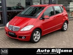 Rood Gebruikt 2010 Mercedes A180 Avantgarde MPV | € 8.250 (Eerlijke prijs)