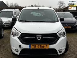Wit Gebruikt 2018 Dacia Lodgy Ambiance MPV | € 3.950