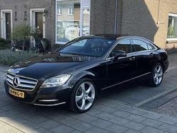 Zwart Gebruikt 2011 Mercedes CLS350 Sedan | € 16.000 (Goede deal)