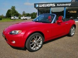 Rood, metallic lak Gebruikt 2005 Mazda MX5 Cabriolet | € 11.900