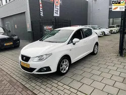 Wit Gebruikt 2009 Seat Ibiza Reference Hatchback | € 3.499 (Eerlijke prijs)