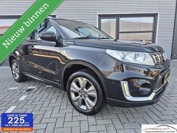 Zwart Gebruikt 2019 Suzuki Vitara SUV | € 13.500 (Eerlijke prijs)