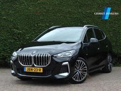 Zwart, metallic lak Gebruikt 2023 BMW 225 Active Tourer M Sport MPV | € 36.500 (Eerlijke prijs)