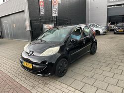 Zwart Gebruikt 2008 Peugeot 107 Hatchback | € 1.499 (Goede deal)