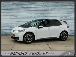 Wit Gebruikt 2020 VW ID.3 Hatchback | € 16.450 (Eerlijke prijs)