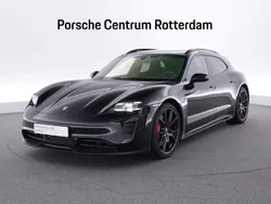 Zwart Gebruikt 2024 Porsche Taycan Sport Turismo Sedan | € 109.900