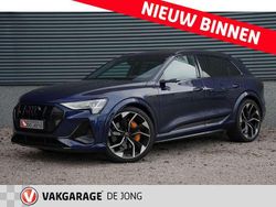 Blauw Gebruikt 2022 Audi e-tron S-Line SUV | € 54.950
