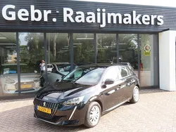 Zwart Gebruikt 2023 Peugeot 208 Active Hatchback | € 14.900 (Goede deal)