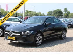 Zwart Gebruikt 2022 Mercedes CLA250e Advantage Sedan | € 32.900 (Eerlijke prijs)