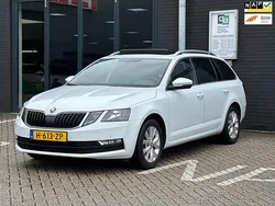 Wit Gebruikt 2020 Skoda Octavia Business Line Stationwagen | € 14.995 (Eerlijke prijs)