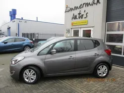 Grijs, metallic lak Gebruikt 2012 Hyundai ix20 MPV | € 9.950 (Eerlijke prijs)