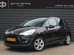 Zwart, metallic lak Gebruikt 2010 Citroën C3 Exclusive Hatchback | € 3.400 (Goede deal)
