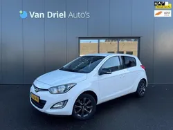Wit Gebruikt 2014 Hyundai i20 Hatchback | € 5.490 (Eerlijke prijs)