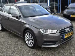 Grijs Gebruikt 2014 Audi A3 Sportback g-tron Attraction Sedan | € 11.650 (Eerlijke prijs)