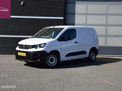 Wit Gebruikt 2024 Peugeot Partner Premium MPV | € 18.700 (Duur)
