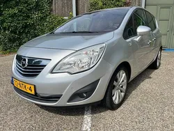 Grijs Gebruikt 2010 Opel Meriva Cosmo MPV | € 2.950 (Eerlijke prijs)
