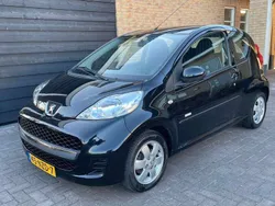 Zwart Gebruikt 2010 Peugeot 107 Hatchback | € 4.999 (Iets duurder)