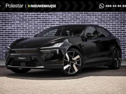 Zwart Nieuw 2025 Polestar 4 Pilot SUV | € 69.899