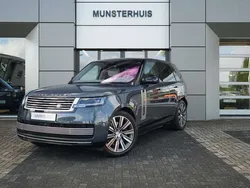 Blauw, metallic lak Gebruikt 2023 Land Rover Range Rover SUV | € 171.450 (Eerlijke prijs)