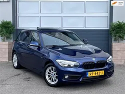 Blauw Gebruikt 2018 BMW 118 Hatchback | € 12.995 (Eerlijke prijs)