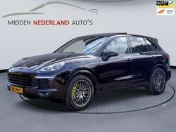 Zwart Gebruikt 2016 Porsche Cayenne Platinum Edition SUV | € 29.995 (Goede deal)