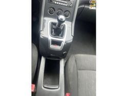 Grijs Gebruikt 2010 Peugeot 5008 MPV | € 4.000 (Iets duurder)