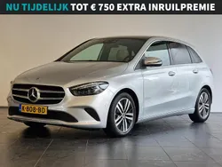 Grijs Gebruikt 2020 Mercedes B200 Business MPV | € 27.145