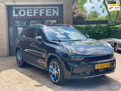 Zwart Gebruikt 2022 Lynk & Co 01 SUV | € 28.950 (Eerlijke prijs)
