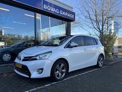 Wit Gebruikt 2014 Toyota Verso Business Edition MPV | € 13.950 (Goede deal)