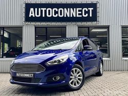 Blauw Gebruikt 2015 Ford S-MAX Titanium MPV | € 14.950 (Eerlijke prijs)