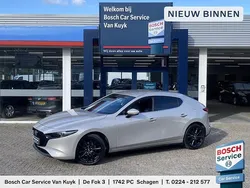 Bruin Gebruikt 2023 Mazda 3 Luxury Hatchback | € 30.950 (Iets duurder)