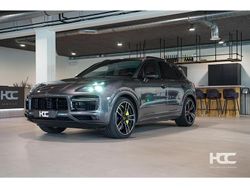 Grijs Gebruikt 2021 Porsche Cayenne Turbo S SUV | € 99.950