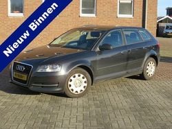 Zwart Gebruikt 2011 Audi A3 Sportback Attraction Hatchback | € 4.900 (Eerlijke prijs)