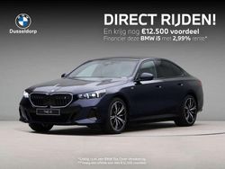 Blauw Nieuw 2025 BMW i5 M Sport Sedan | € 85.061 (Goede deal)