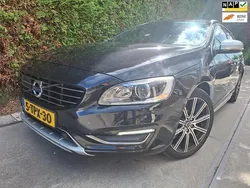 Zwart Gebruikt 2014 Volvo V60 Summum Stationwagen | € 6.200 (Duur)
