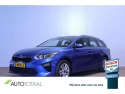 Blauw, metallic lak Gebruikt 2019 Kia Ceed Sportswagon Stationwagen | € 12.495 (Eerlijke prijs)