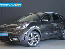 Bruin Gebruikt 2017 Kia Niro SUV | € 18.995 (Eerlijke prijs)