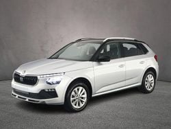 Zilver (metallic) Gebruikt 2024 Skoda Kamiq Selection SUV | € 27.400