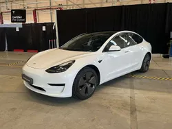 Wit Gebruikt 2021 Tesla Model 3 Standard Range Sedan | € 28.300 (Duur)