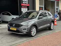 Grijs Gebruikt 2019 VW T-Roc Style SUV | € 19.950 (Goede deal)