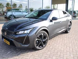 Grijs Gebruikt 2023 Peugeot 408 Allure Sedan | € 29.800 (Eerlijke prijs)