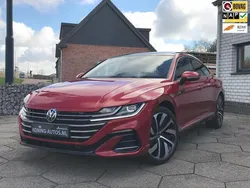 Rood, metallic lak Gebruikt 2021 VW Arteon Business+ Hatchback | € 31.445 (Eerlijke prijs)