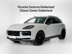 Grijs Gebruikt 2024 Porsche Cayenne SUV | € 109.900 (Goede deal)