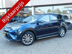 Blauw Gebruikt 2018 Toyota RAV4 Executive SUV | € 27.900 (Goede deal)