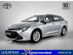 Zilver Nieuw 2025 Toyota Corolla Hybrid Active Stationwagen | € 34.640