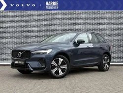 Blauw, metallic lak Gebruikt 2024 Volvo XC60 Plus SUV | € 54.899 (Eerlijke prijs)