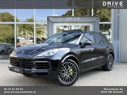 Zwart Gebruikt 2021 Porsche Cayenne Sport SUV | € 67.900 (Super prijs)