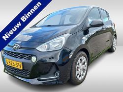 Zwart Gebruikt 2019 Hyundai i10 Comfort Hatchback | € 7.950 (Goede deal)