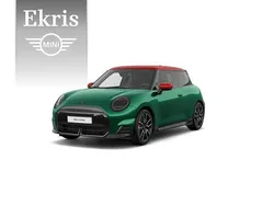 Groen Nieuw 2025 Mini Cooper Hatchback | € 45.457 (Duur)